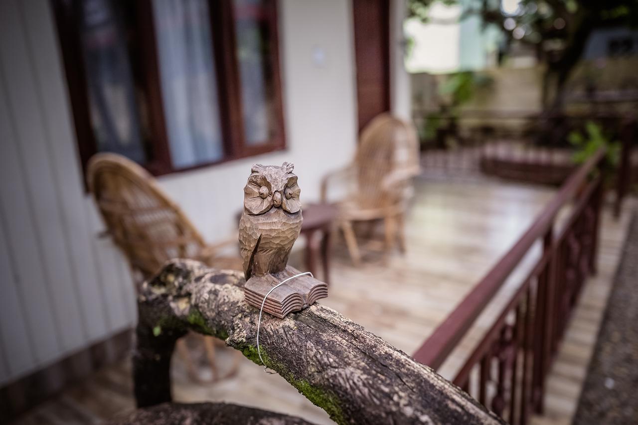 Mingtang Garden Cottage 名堂花园度假屋 Pokhara Bagian luar foto